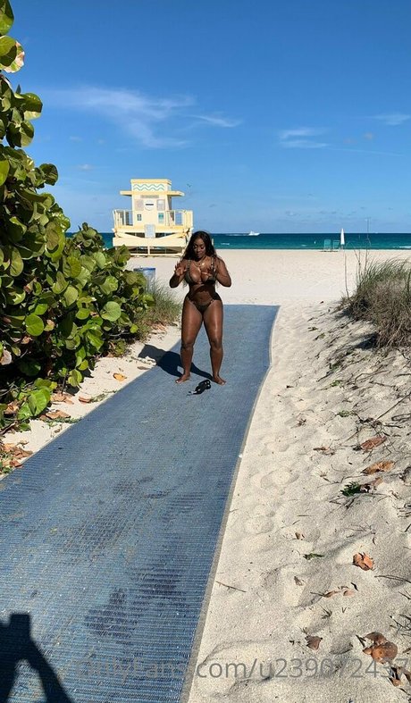 Chanya The Body thumbnail