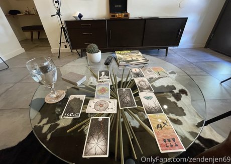 zendenjen69 model adult pic