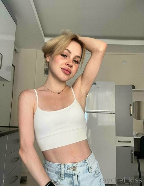 raychel kiss star beautiful galleries