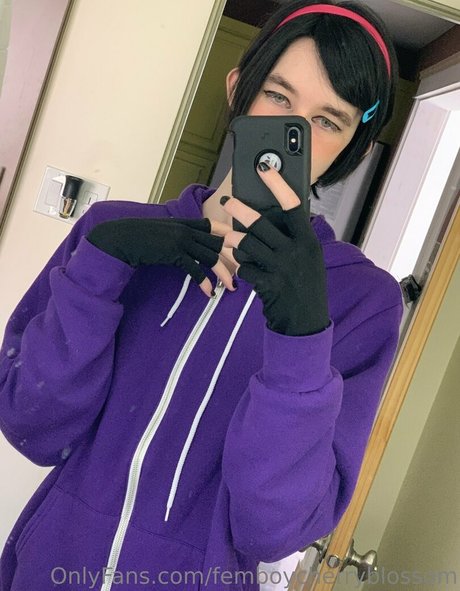 femboycherryblossom porn model gallery