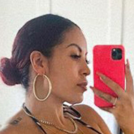 Walessa Munoz xxx model pics