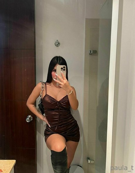 paulatorofree erotic pornstar img