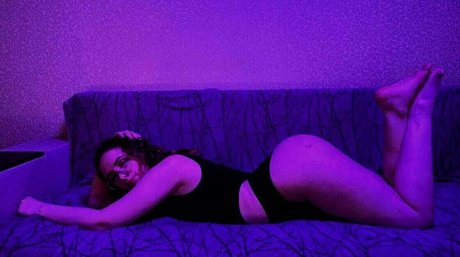 persefonayoung star exclusive pic