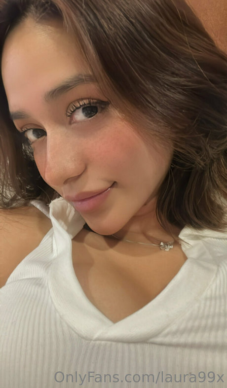 laura99x pornstar exclusive images