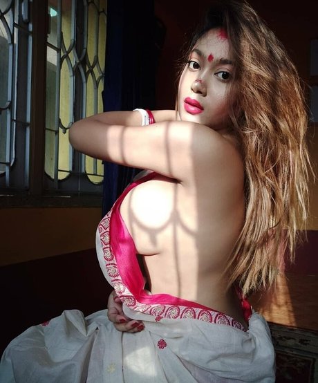 callmesherni high quality pornstar img