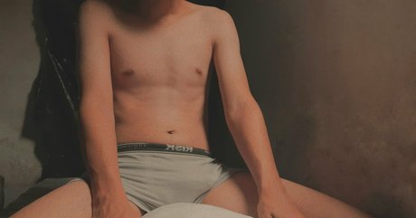 mysterylsti model nude images