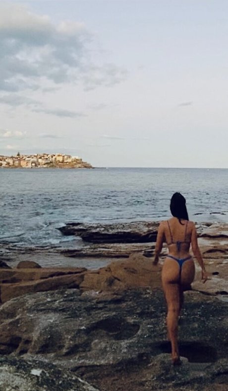 LottieLion star erotic galleries