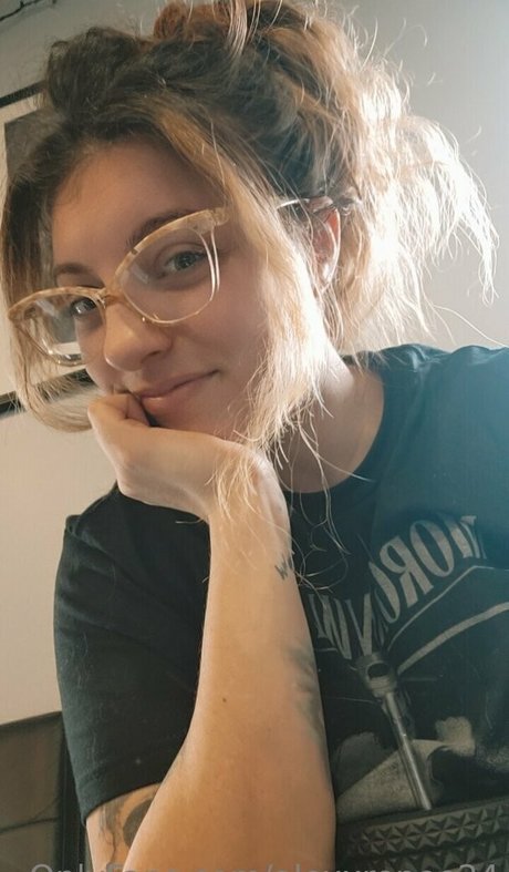 alexxrenee24 nudes actress img