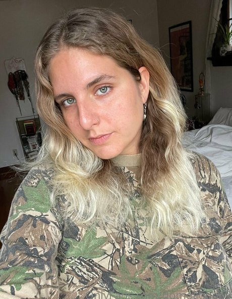 domolition666 art star pics