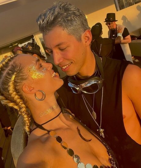 Meeryo7 xxx model images