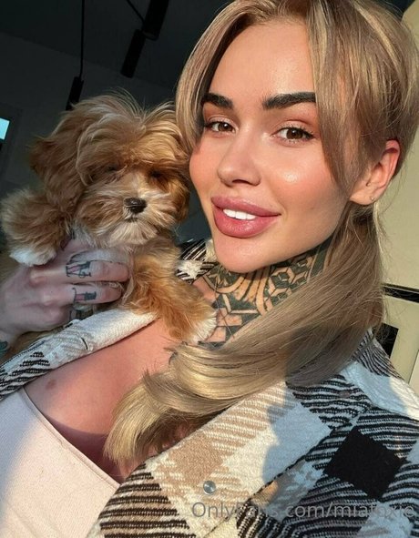 miafoxie hot star archive