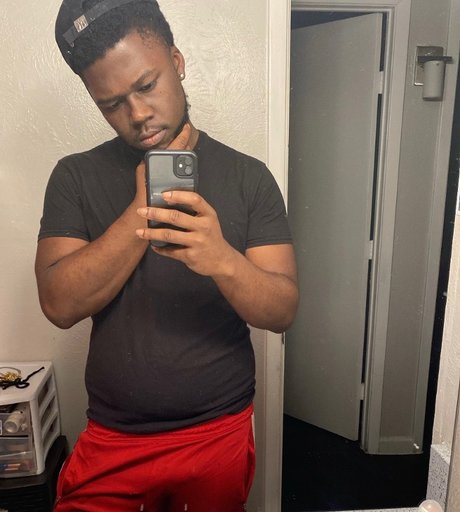 D I E G O adult model picture