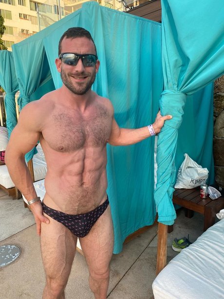 Mike Gaite star xxx galleries