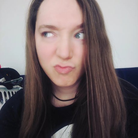 Mi na Kay sexy model pics