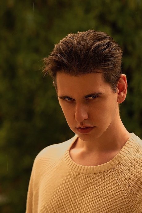 Milosh Milestone xxx pornstar gallery