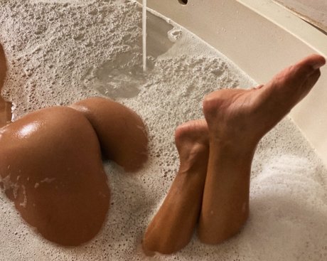 Mili Cohen pornstar pretty pics