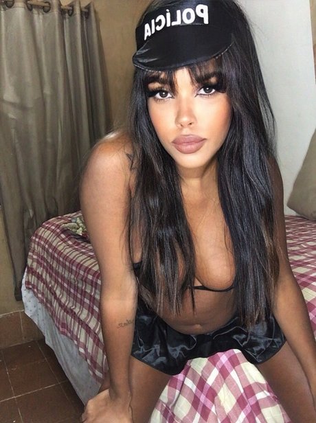 Jhulia beautiful model images