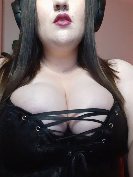 _Miss Velvet Star Free Sub nice model picture