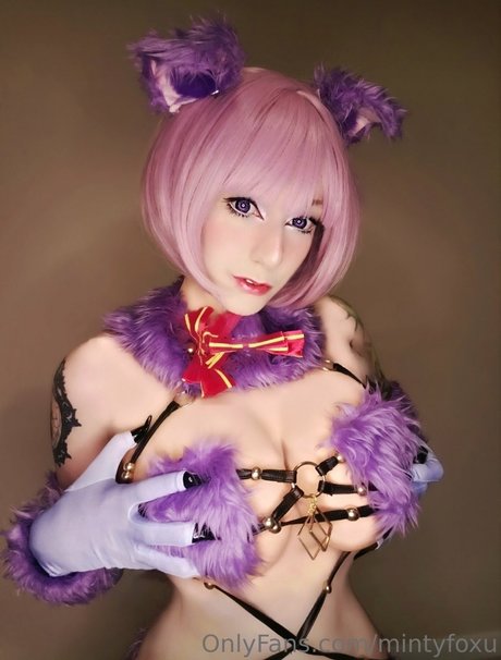 Minty Foxu nudes star gallery