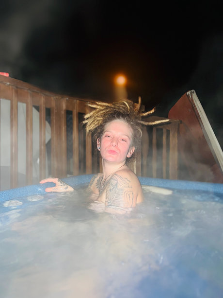 Peanut_ pornographic star photos