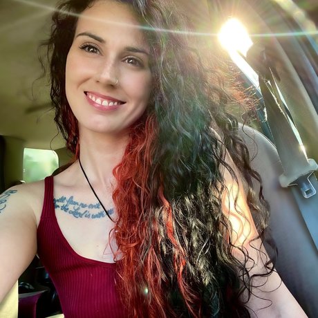 Bratty Jazzy pornographic actress photo