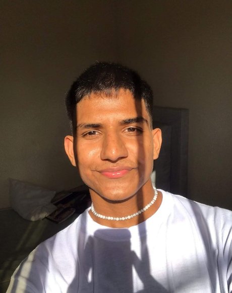 Jesus Montero pornographic actress photo