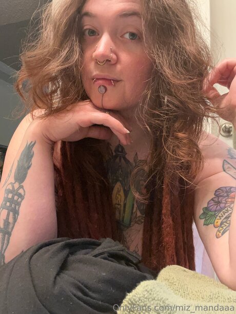 miz mandaaa nude pornstar pic