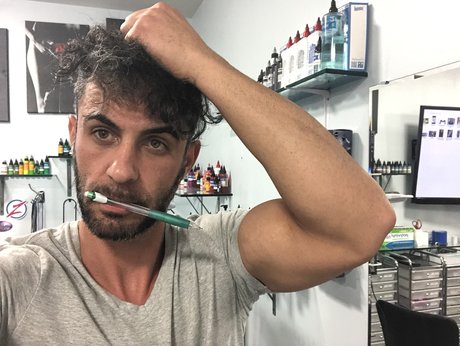 TRAVELING TATTOO ARTIST pornstar hot photos