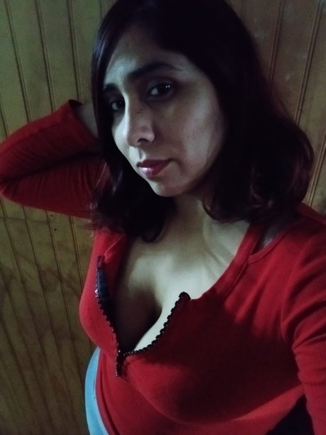 Nadia Amigo exclusive actress images