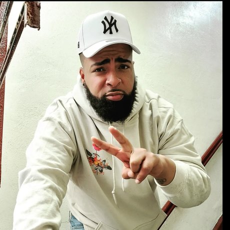 NYZIP erotic pornstar image