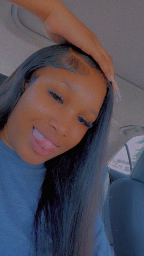 iihearttt c top model pics