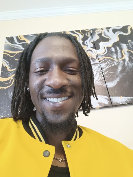 Hershey Cage thumbnail