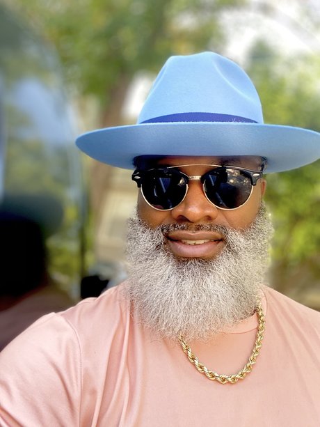 Raymond Long nice actress image