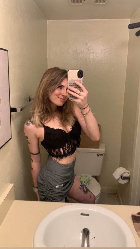 Jenna Kiezer star free picture