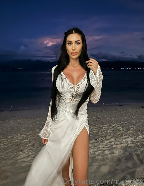 mari mis star hd pics