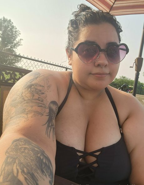 adriivy model pretty archive