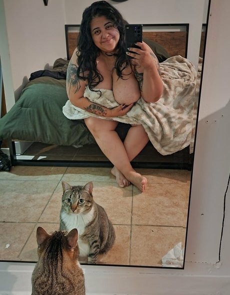 adriivy nude pornstar picture