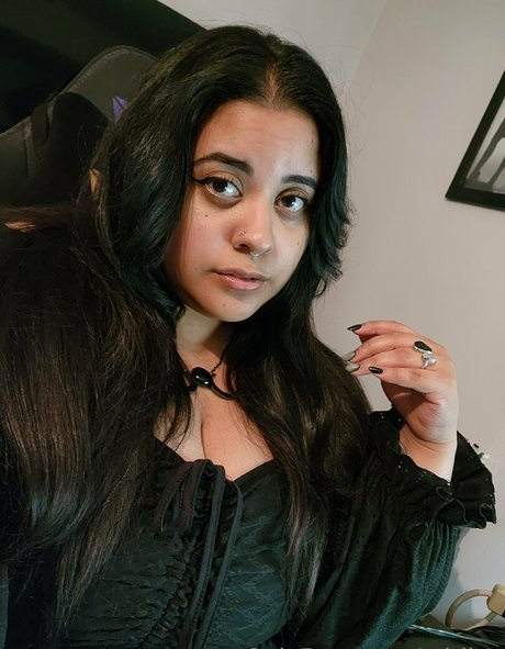 adriivy model perfect archive