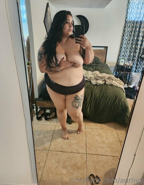 adriivy star xxx photo