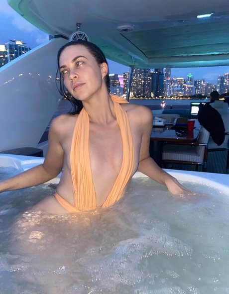 withlovesaraxo sexy star galleries