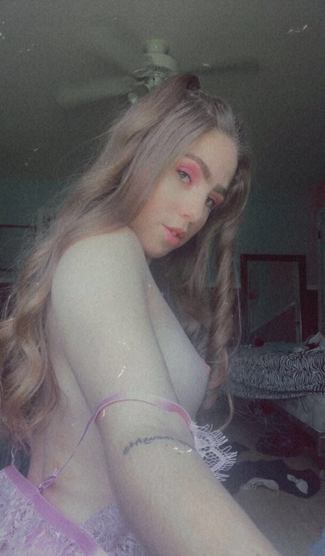 Kelboxo pornstar nudes picture