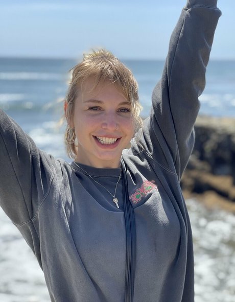 itsivylebelle pornographic actress photo