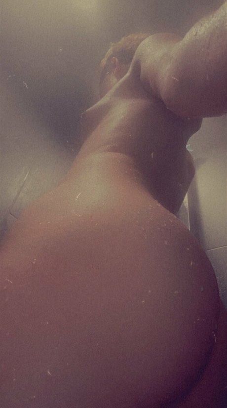 skylarkayerose star pictures