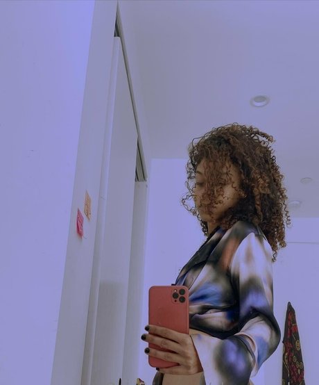 pleasemedusa adult model pictures