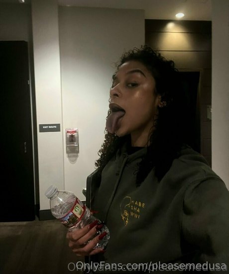 pleasemedusa nice star gallery