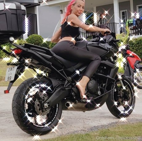 mommydivip model galleries