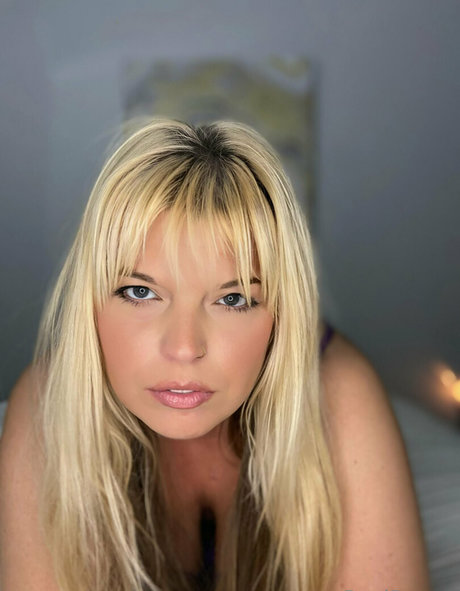 roxirenay top actress photo