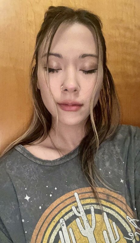 Laceyisanerd pornstar hot picture