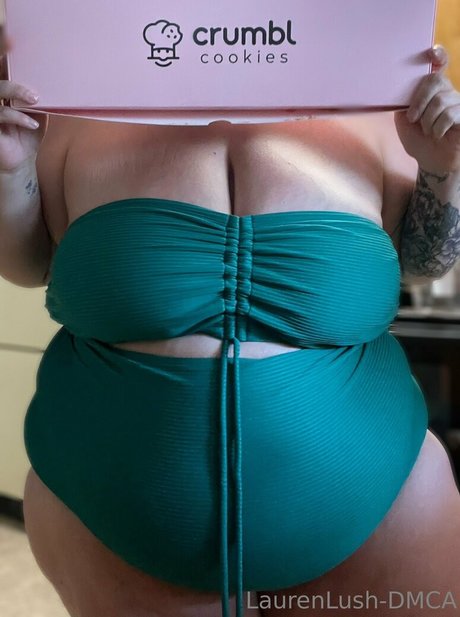 lush lauren top model image