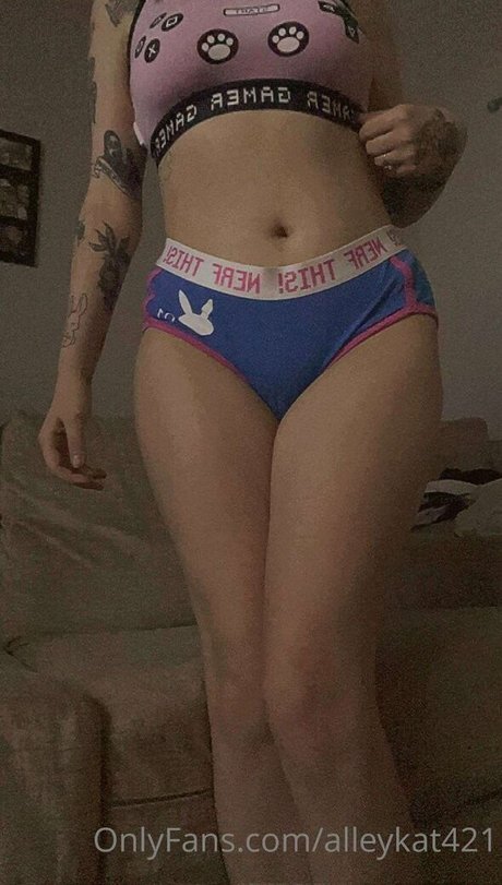 lleykt421 star sexy image